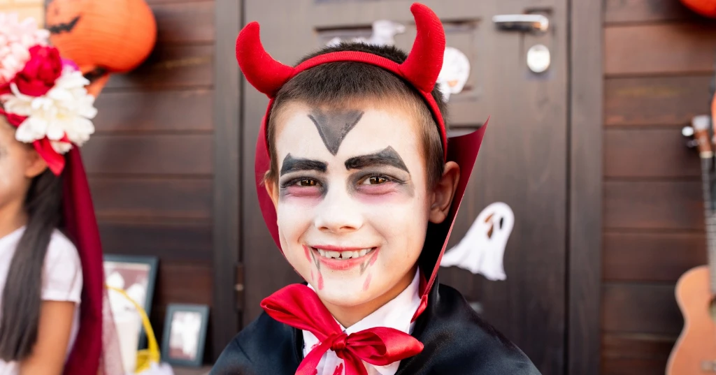 How to Do Kids Vampire Makeup: A Simple Guide